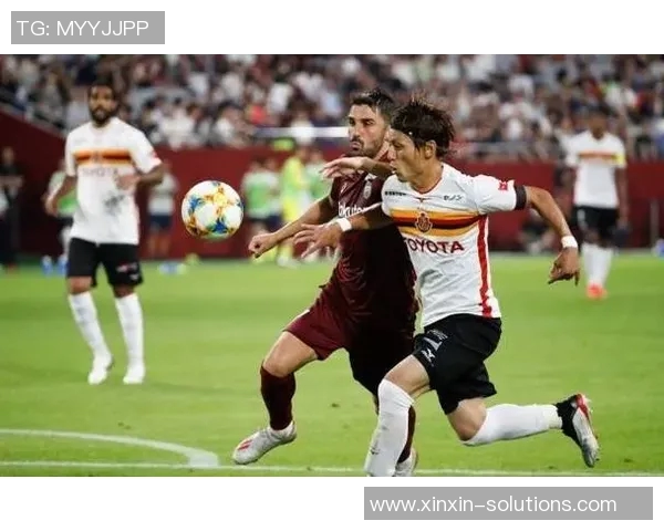 名古屋鲸队迎战怕太阳神户队期待一场精彩的足球对决